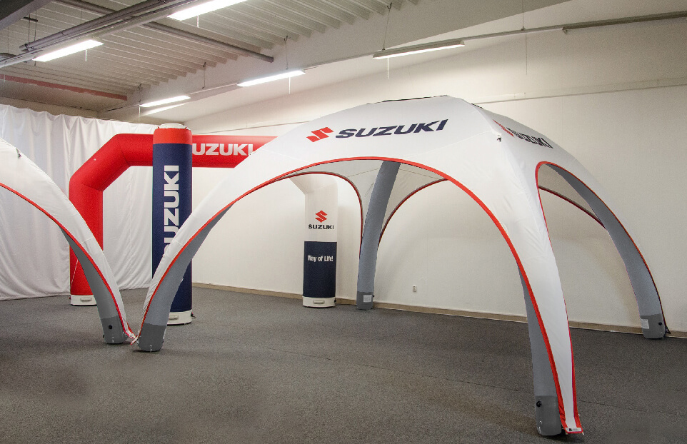 Gazebo gonfiabile economico Axion Easy 4×4 m – cliente Suzuki Gazebo gonfiabile economico Axion Easy 4x4 m - cliente Suzuki