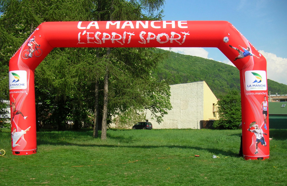 Arco gonfiabile pneumatico senza soffiatore AXION ARE 1000-96 cliente La Manche Arco gonfiabile pneumatico senza soffiatore AXION ARE 1000-96 cliente La Manche